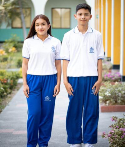 uniformes (3) uniformes (3)