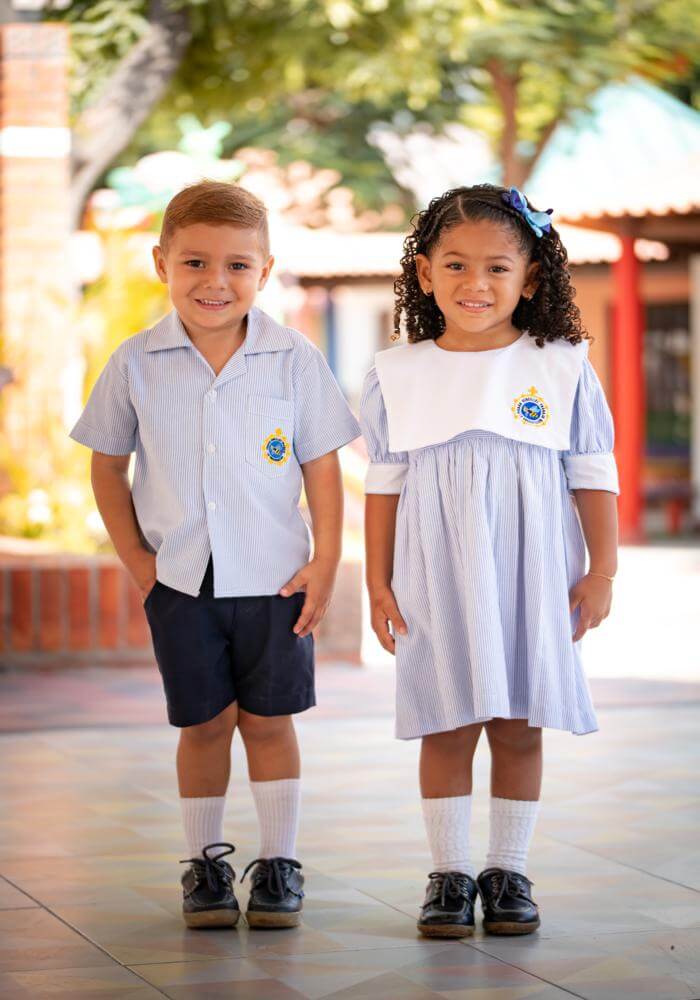 Uniformes - Colegio de La Presentación Santa Marta Educación de Calidad